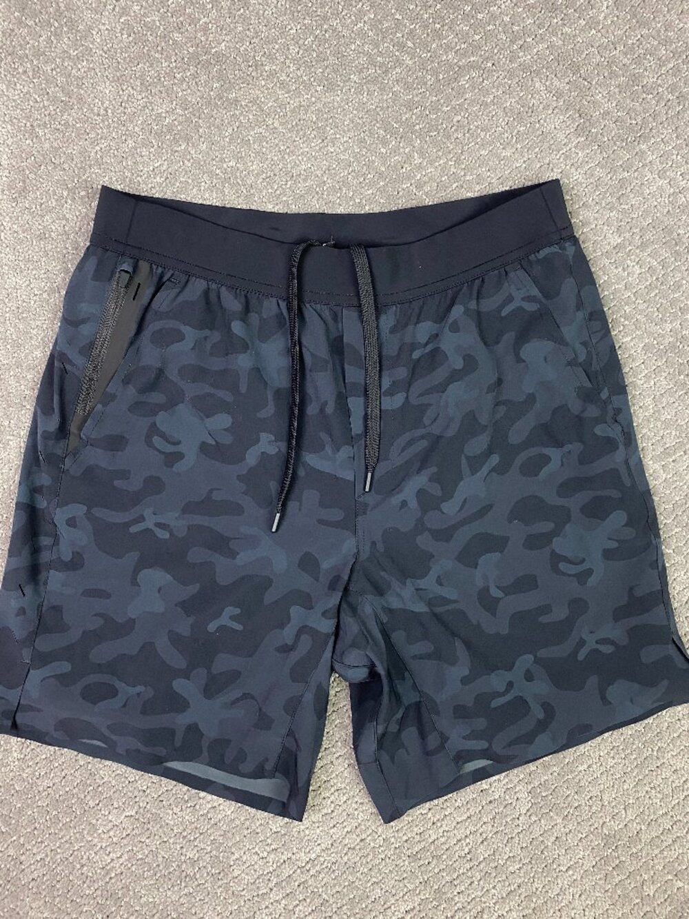 Ten Thousand Shorts Mens Medium Black Gray Camo The Interval Short 7" Gym Run